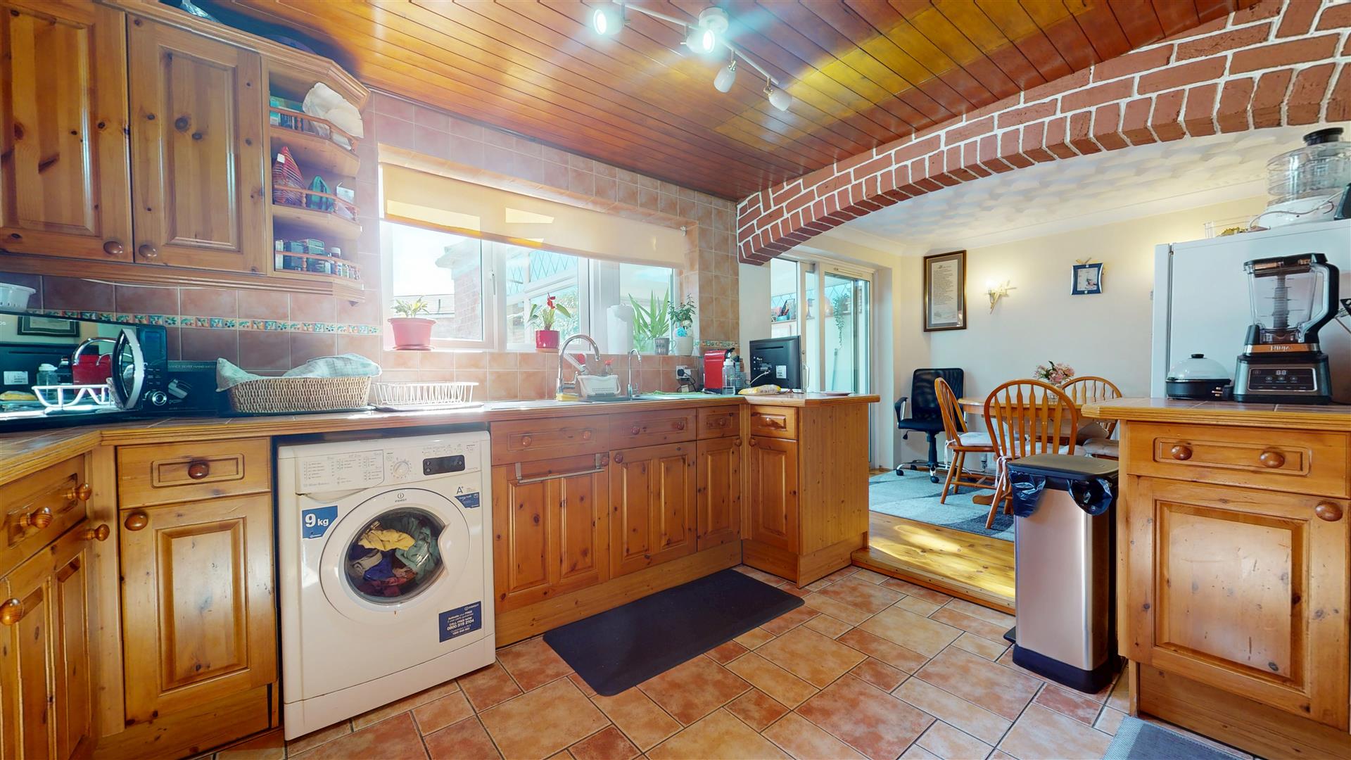 Cleeve Crescent, Bletchley, Milton Keynes